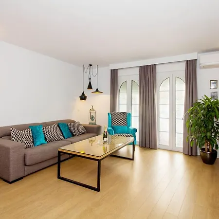 Kuros House Apartamento Málaga