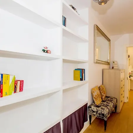 Apartamento Kuros House