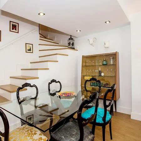 Apartment Kuros House *